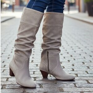 Colin Stuart Suede Kitten Heel Scrunch Boot in Taupe Women’s Size 9